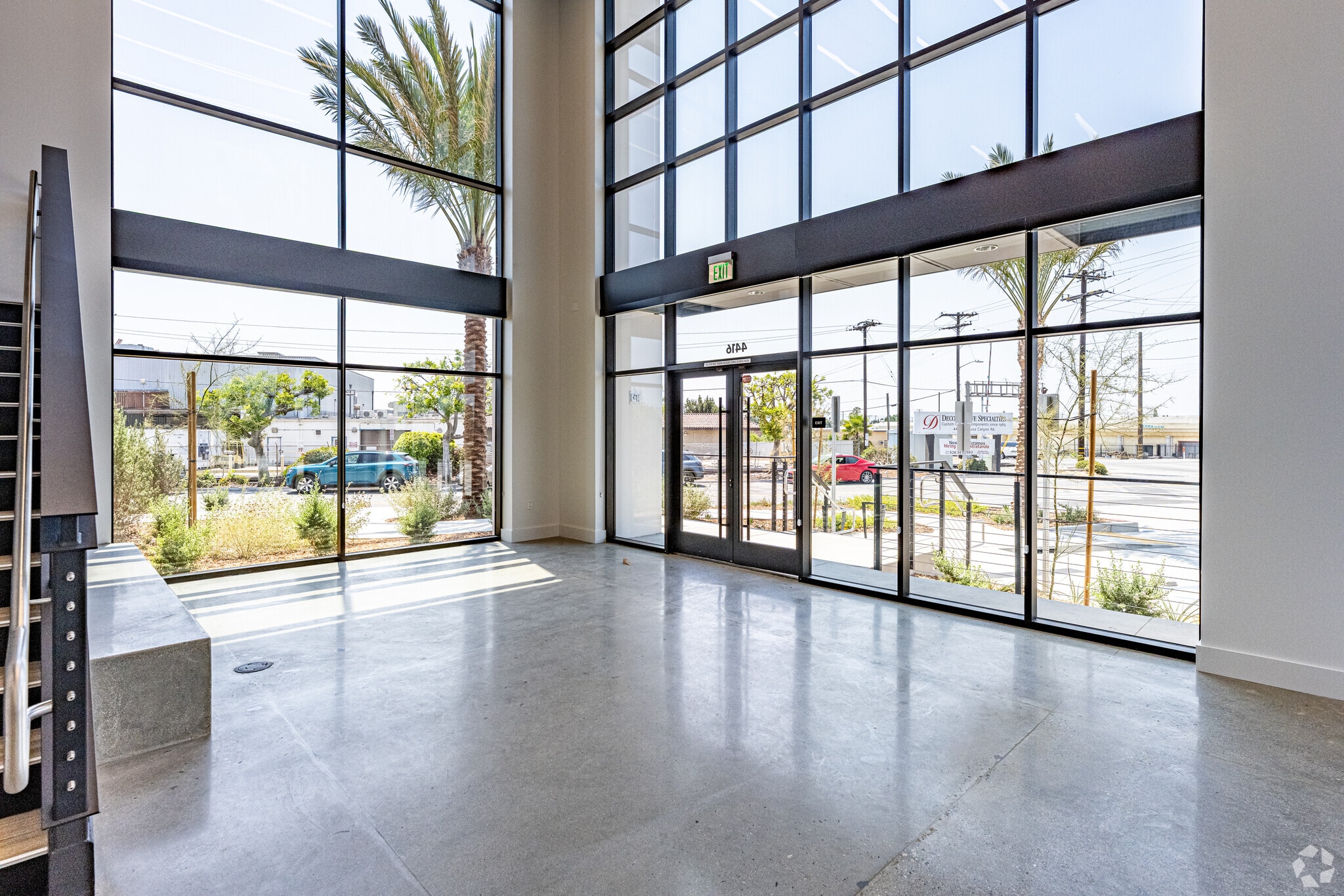 4416 Azusa Canyon Rd, Irwindale, CA à vendre Photo intérieure– Image 1 sur 14