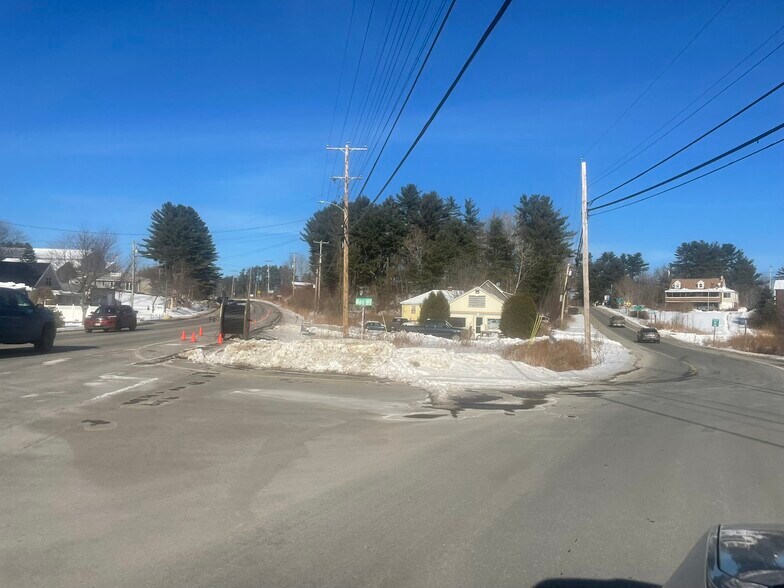 597 Civic Center Dr, Augusta, ME à vendre - Photo de l’immeuble – Image 2 sur 9