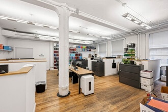 99 University Pl, New York, NY à louer Photo intérieure– Image 2 sur 4