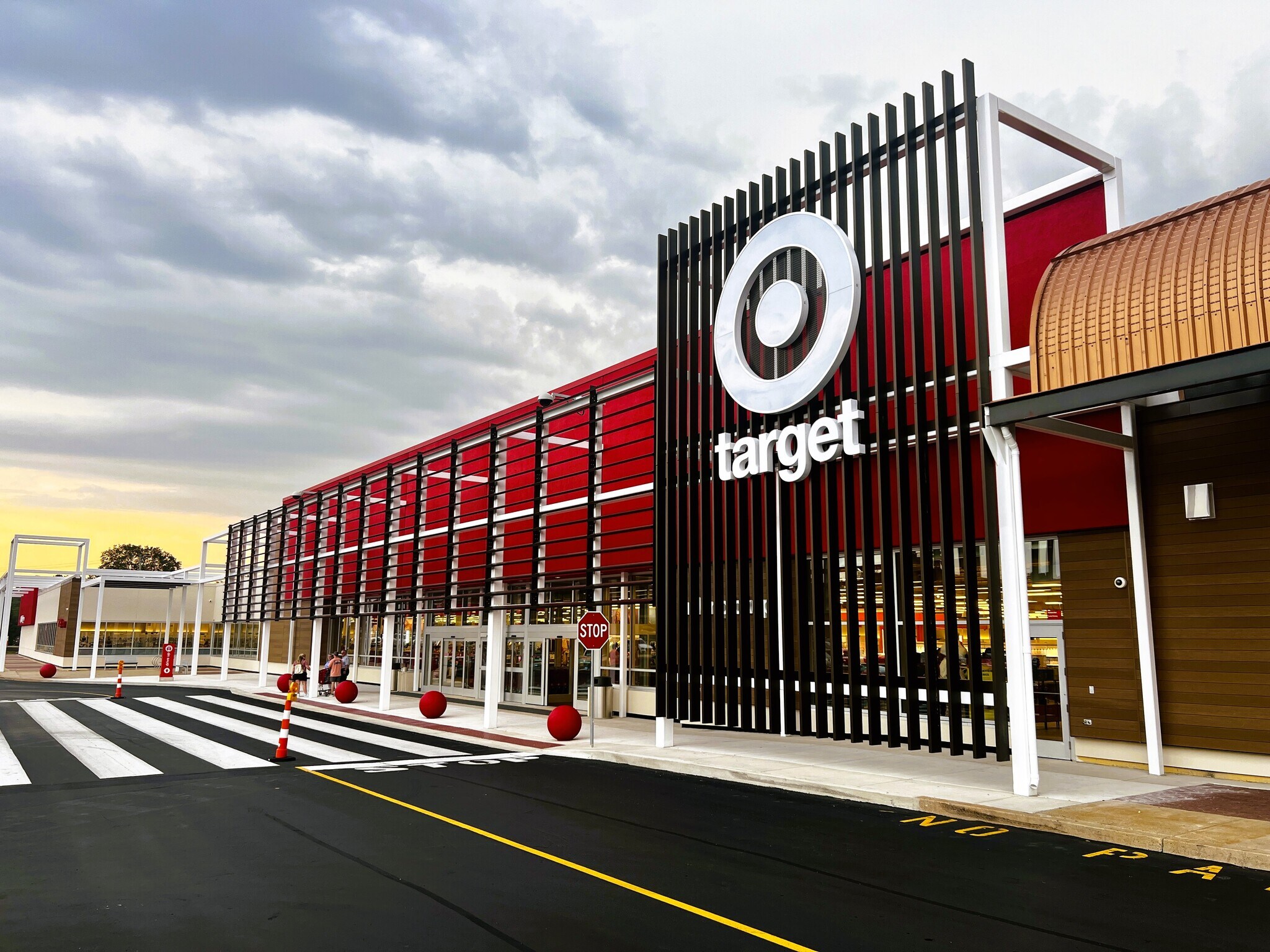 400-490 N Main St, Doylestown, PA à louer Photo de l’immeuble– Image 1 sur 6