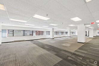 505 De Maisonneuve Boul O, Montréal, QC à louer Photo intérieure– Image 2 sur 3