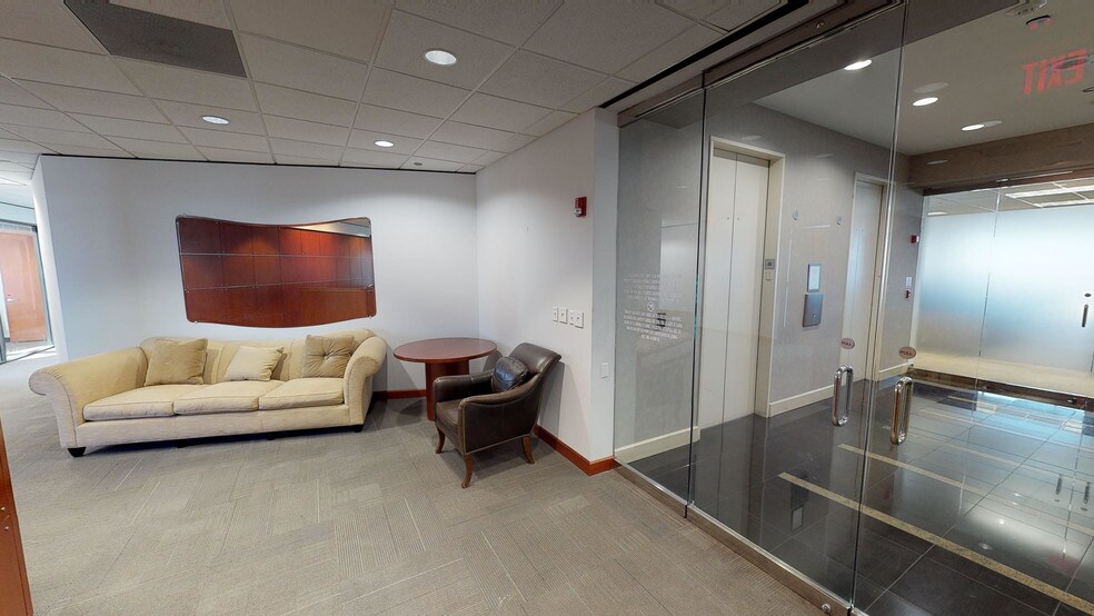 9800 Centre Pky, Houston, TX à louer - Numérisation 3D Matterport – Image 2 sur 11