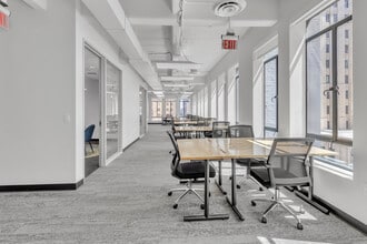 112 N Central Ave, Phoenix, AZ à louer Photo intérieure– Image 2 sur 8