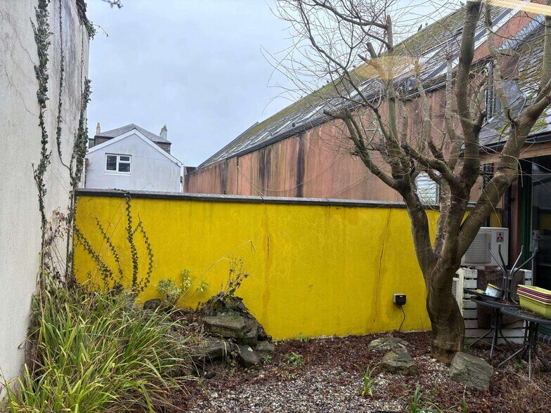18 King St, Carmarthen à vendre - Photo de l’immeuble – Image 3 sur 8