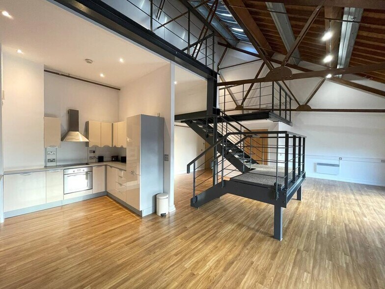 Kings Rd, Swansea à vendre - Photo de l’immeuble – Image 2 sur 14