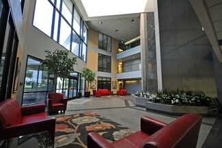 Plus de détails pour 800 W Arbrook Blvd, Arlington, TX - Médical à louer
