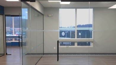 300 Oxford Rd, Oxford, CT à louer Photo intérieure– Image 2 sur 9