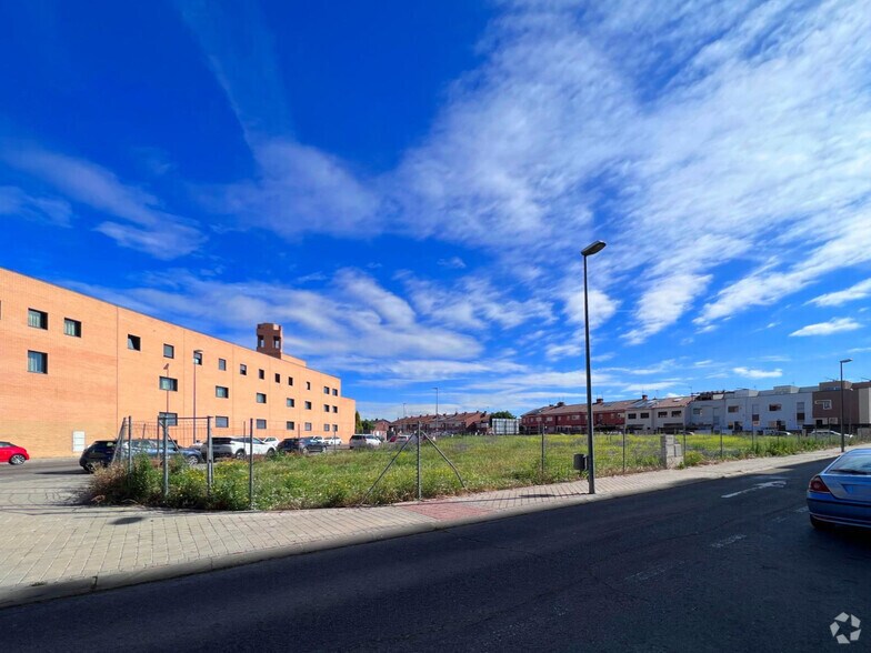 Terrain dans Valdemoro, Madrid à vendre - Photo de l’immeuble – Image 3 sur 12