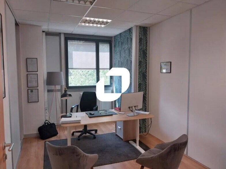 22 Rue La Tour D'Auvergne, Nantes à louer - Photo de l’immeuble – Image 2 sur 19