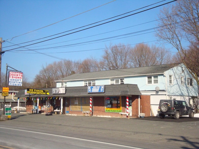 196 Main St, Andover, NJ à louer - Photo principale – Image 1 sur 10