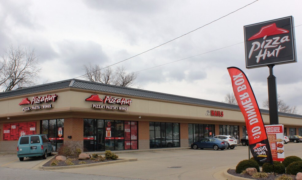 500-550 E 4th St, Mount Vernon, IN à louer - Photo de l’immeuble – Image 3 sur 6