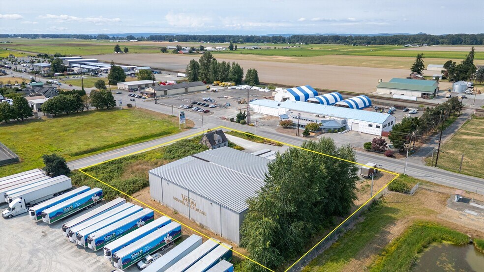3616 Old Highway 99 S Rd, Mount Vernon, WA à vendre - Photo de l’immeuble – Image 3 sur 34