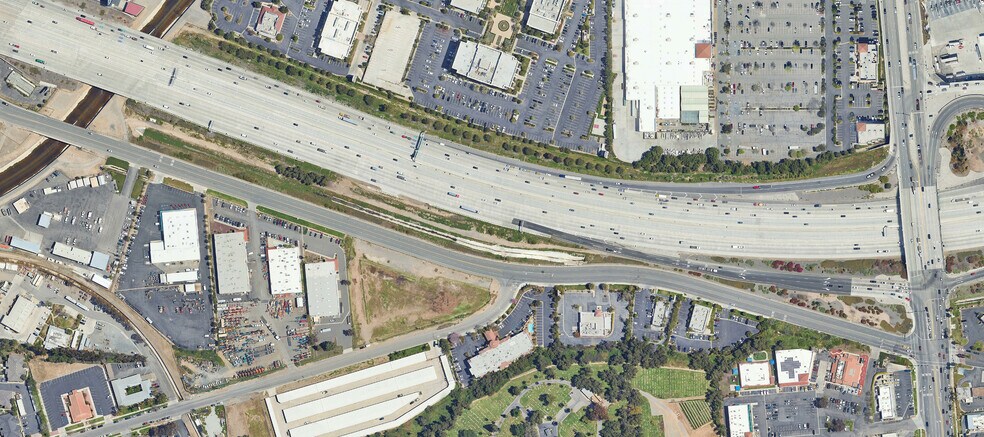 NWC El Sobrante Rd and Circle City Dr, Corona, CA à vendre - Photo de l’immeuble – Image 1 sur 1