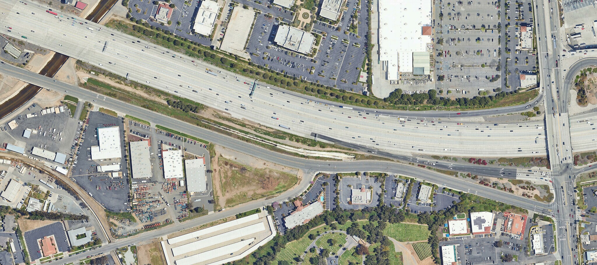 NWC El Sobrante Rd and Circle City Dr, Corona, CA à vendre Photo de l’immeuble– Image 1 sur 2