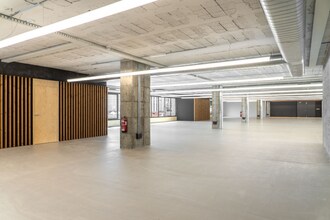 Travessera De Les Corts, 39-43, Barcelone, Barcelona à louer Photo intérieure– Image 2 sur 5