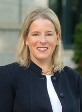 Lara Stabell-Gibb