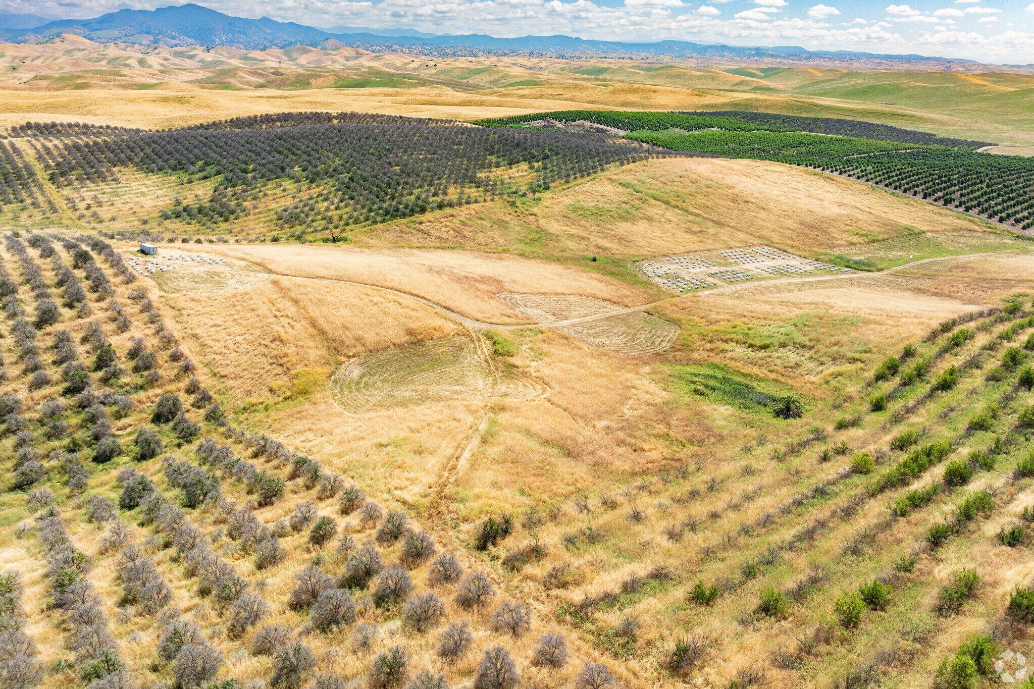 160 Acres of AG-Zoned Land portefeuille de 2 biens à vendre sur LoopNet.fr Photo principale– Image 1 sur 16