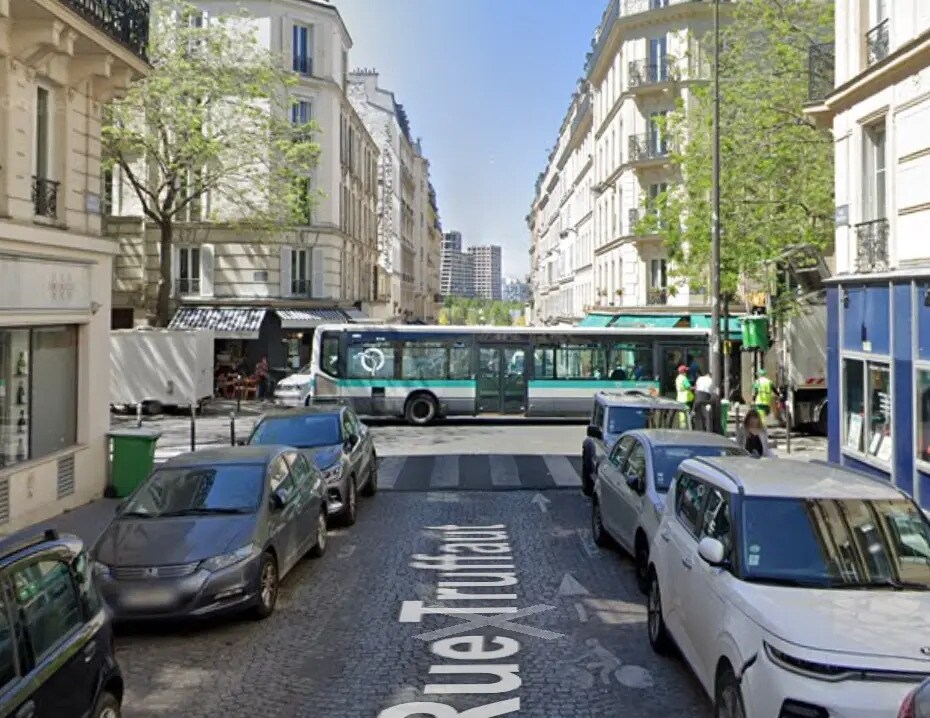 Local commercial dans Paris à louer Photo de l’immeuble– Image 1 sur 7