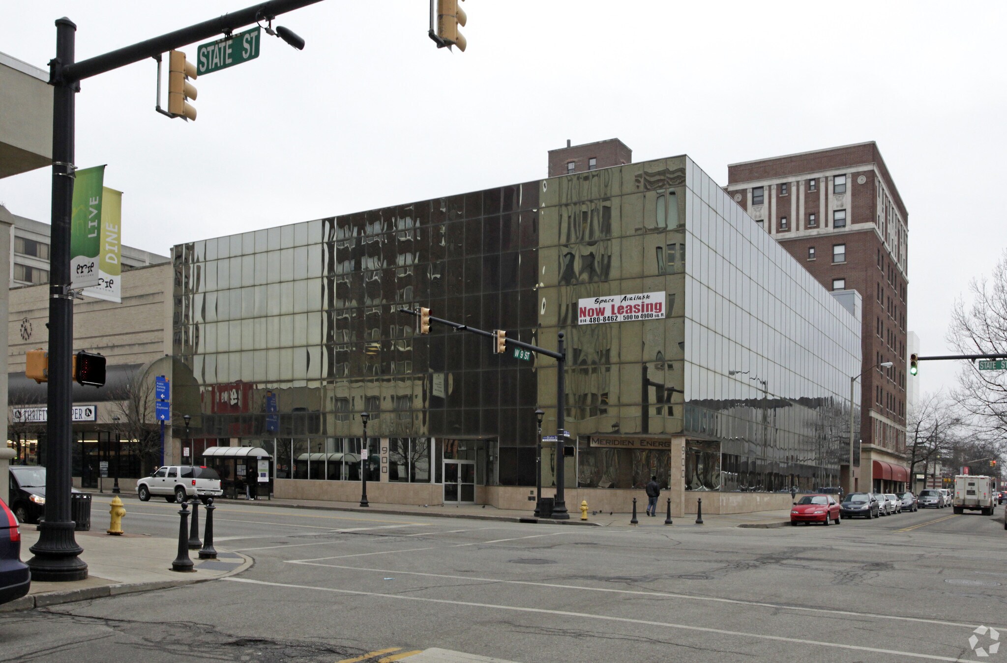 900 State St, Erie, PA à louer Photo principale– Image 1 sur 15
