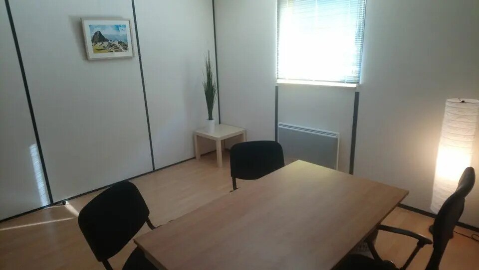 Bureau dans Évreux à vendre - Photo de l’immeuble – Image 2 sur 3