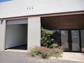 958 San Leandro Ave, Mountain View, CA à louer Photo intérieure– Image 2 sur 7