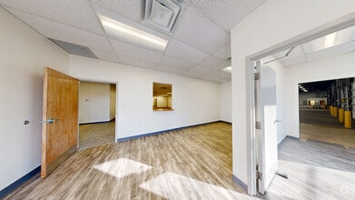 4502-4740 Transport Dr, Tampa, FL à louer Numérisation 3D Matterport– Image 1 sur 15