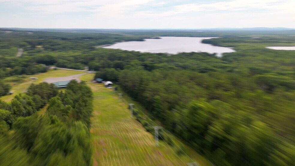 441 Newburgh Rd, Hermon, ME à vendre - Vidéo sur l’annonce professionnelle – Image 2 sur 19