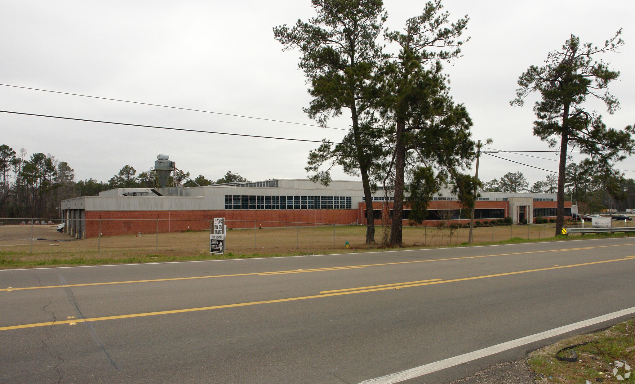 2501 Old Hwy 42, Hattiesburg, MS à louer Photo principale– Image 1 sur 5