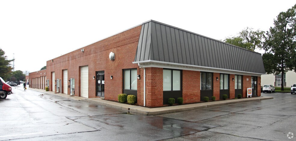 2129 Baldwin Ave, Crofton, MD à louer - Photo de l’immeuble – Image 2 sur 2