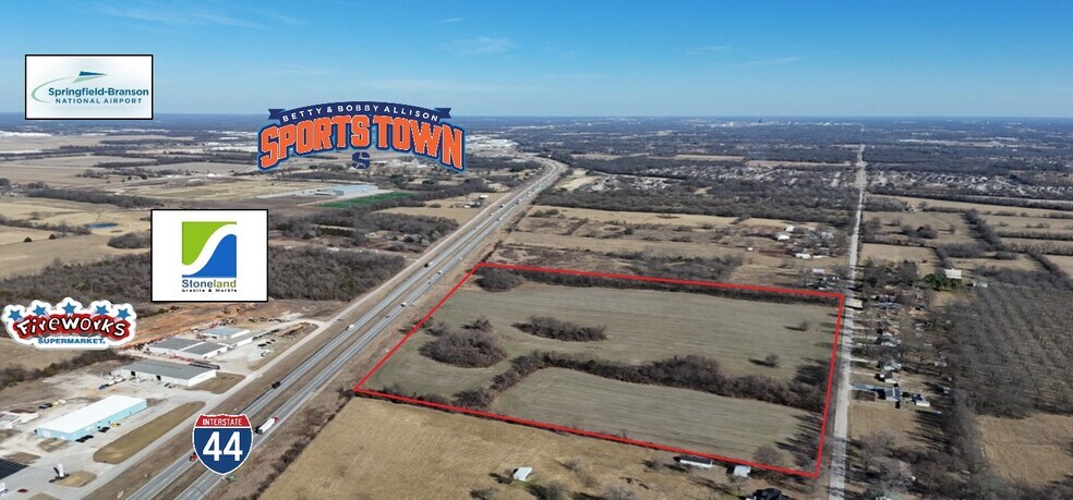 140 Farmer Road, Springfield, MO à vendre - Photo de l’immeuble – Image 2 sur 5