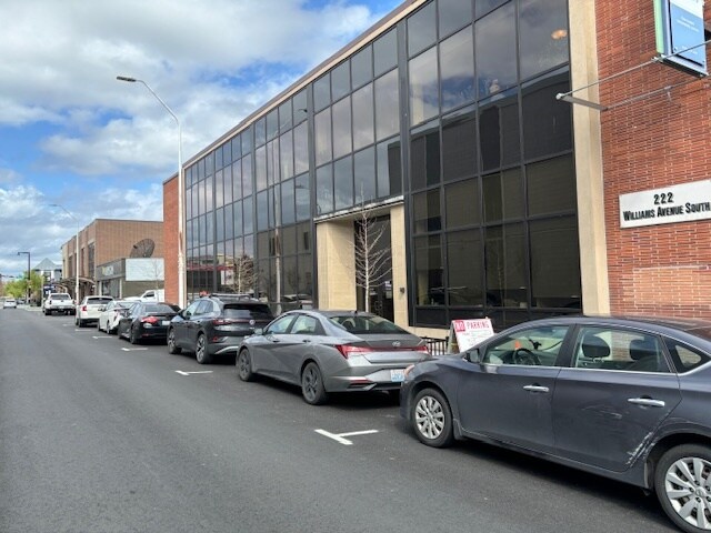 222 Williams Ave S, Renton, WA à louer - Photo de l’immeuble – Image 3 sur 5