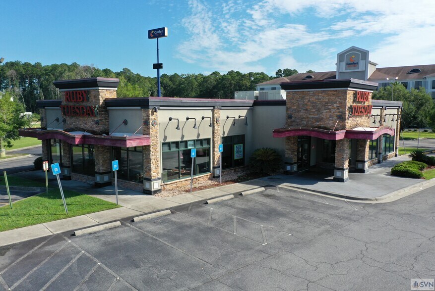 580 Al Henderson Blvd, Savannah, GA à louer - Photo de l’immeuble – Image 1 sur 12