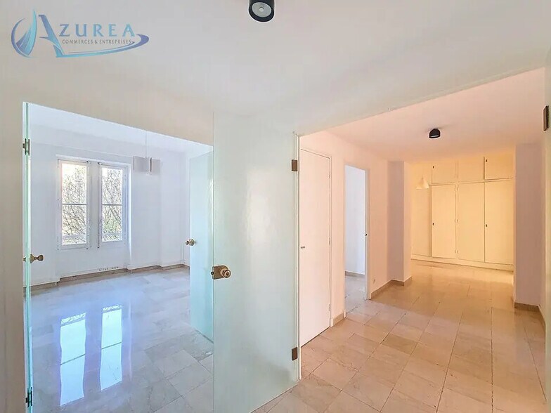 Bureau dans Nice à louer - Photo intérieure – Image 3 sur 10