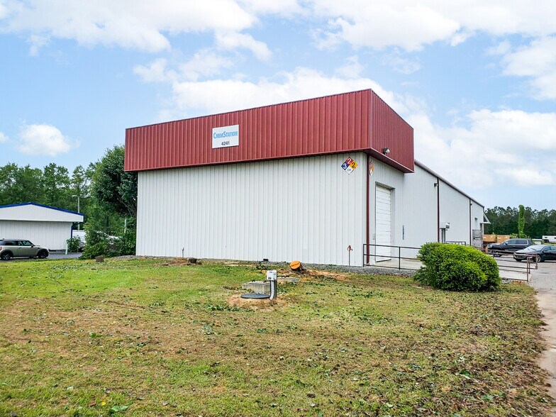 4241 US Highway 70 E, Smithfield, NC à louer - Photo principale – Image 1 sur 14