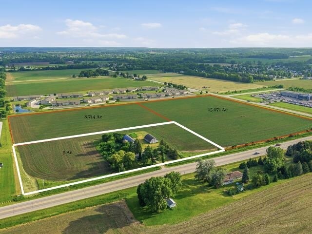 W6826 Highway 23, Fond Du Lac, WI à vendre Photo principale– Image 1 sur 13