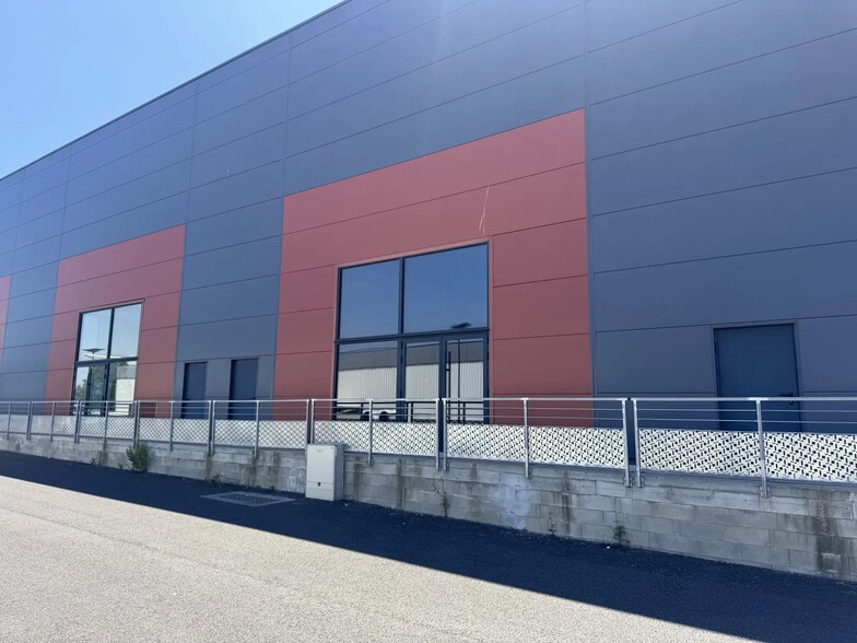 1095 Boulevard Denis Papin, Carcassonne à louer - Photo de l’immeuble – Image 3 sur 4