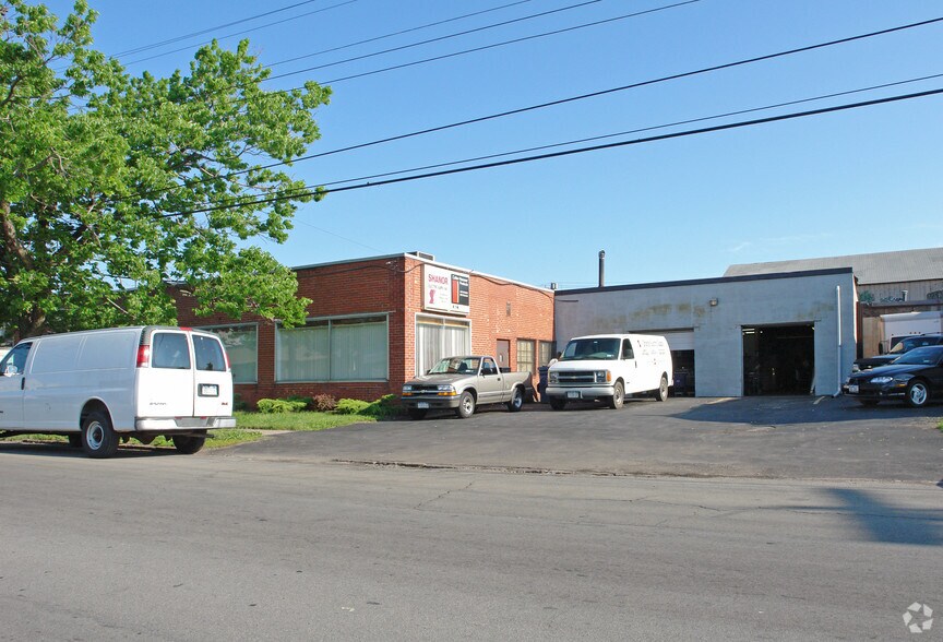 285 Hinman Ave, Buffalo, NY à louer - Photo de l’immeuble – Image 2 sur 4