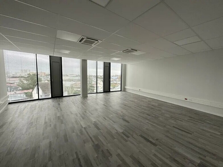 Bureau dans Bischheim à louer - Photo intérieure – Image 3 sur 6