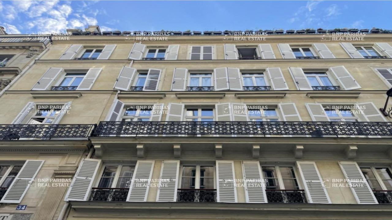 32 Rue Washington, Paris à vendre Photo de l’immeuble– Image 1 sur 15