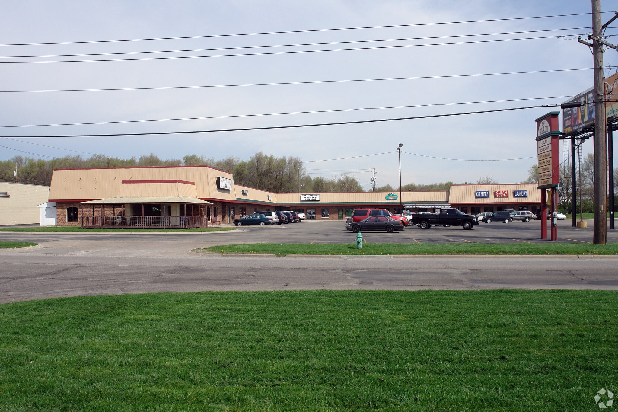 2170-2198 E 54th St, Indianapolis, IN à louer Photo principale– Image 1 sur 7