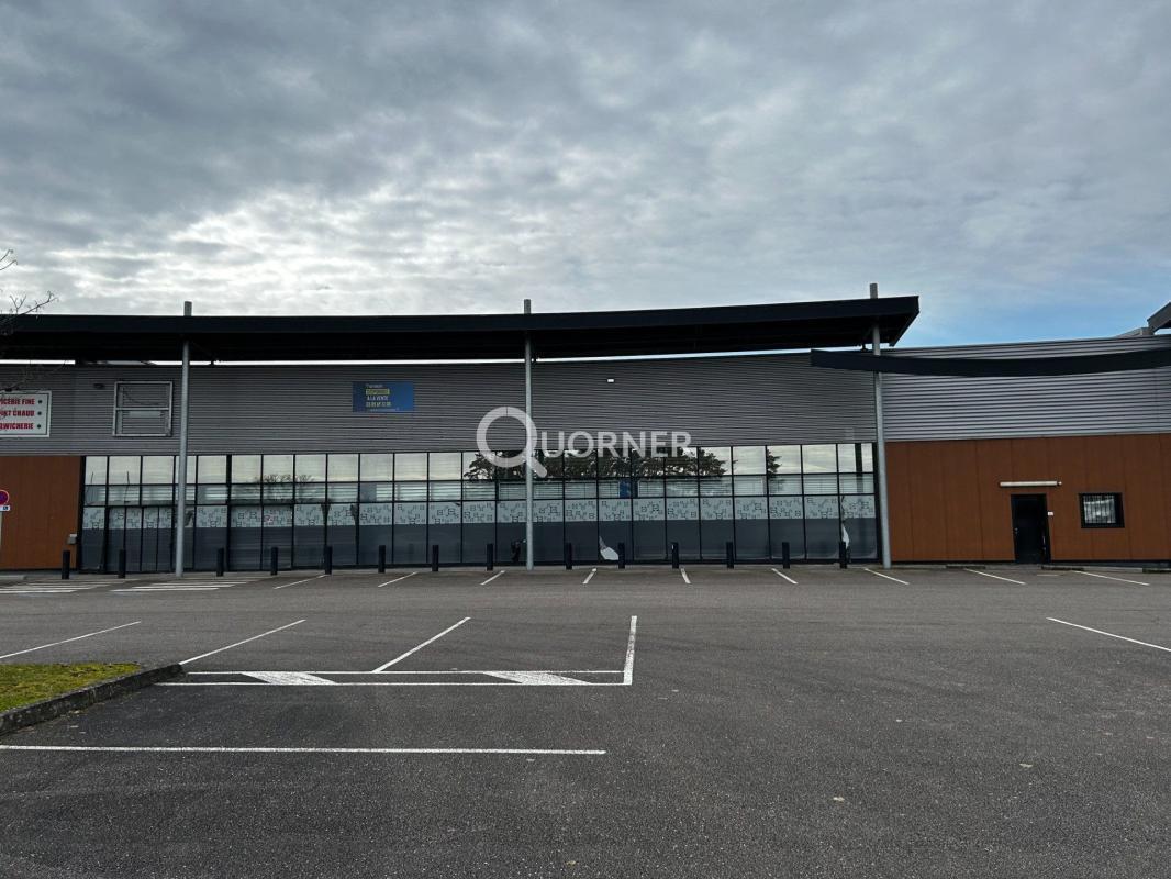 Local commercial dans Torcy à vendre Photo de l’immeuble– Image 1 sur 5