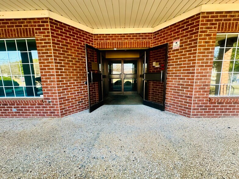 314 E Main St, Rockwell, NC à louer - Photo de l’immeuble – Image 2 sur 35