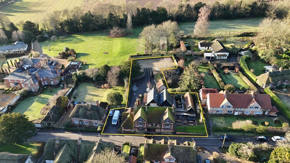 Peach Hill Ln, Crawley à vendre - Photo de l’immeuble – Image 3 sur 14