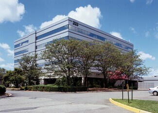 Plus de détails pour 333 Meadowlands Pkwy, Secaucus, NJ - Bureau à louer
