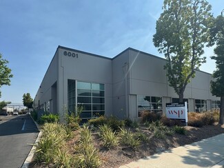 Plus de détails pour 6001 Rickenbacker Rd, Commerce, CA - Local d'activités à louer