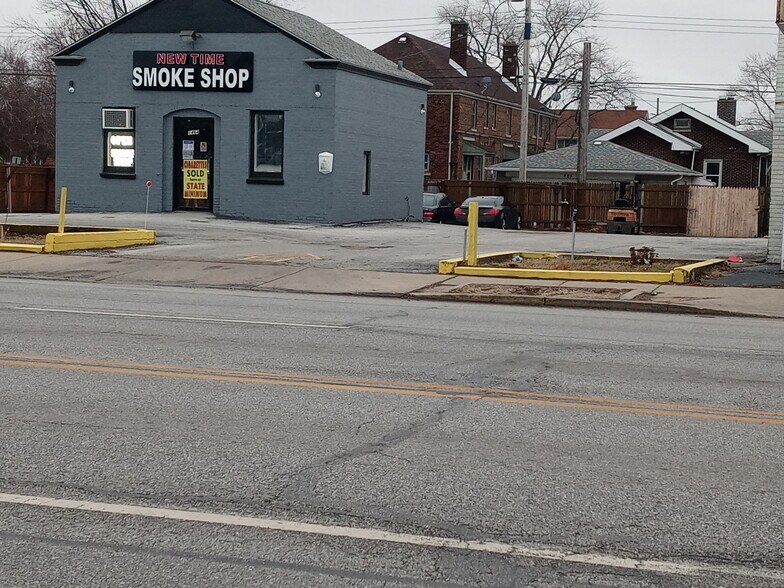 1464 Indianapolis Blvd, Whiting, IN à louer - Photo de l’immeuble – Image 2 sur 3