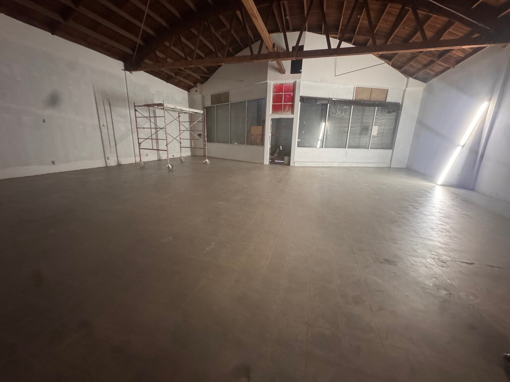 2636 N Figueroa St, Los Angeles, CA à louer Photo principale– Image 1 sur 10