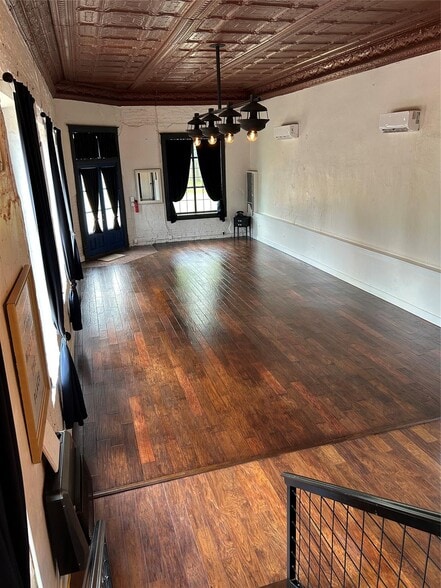 201 W Main St, Cumby, TX à vendre - Photo de l’immeuble – Image 2 sur 34