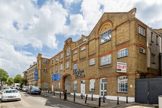 Plus de détails pour Marlborough Rd, Londres - Bureau à louer