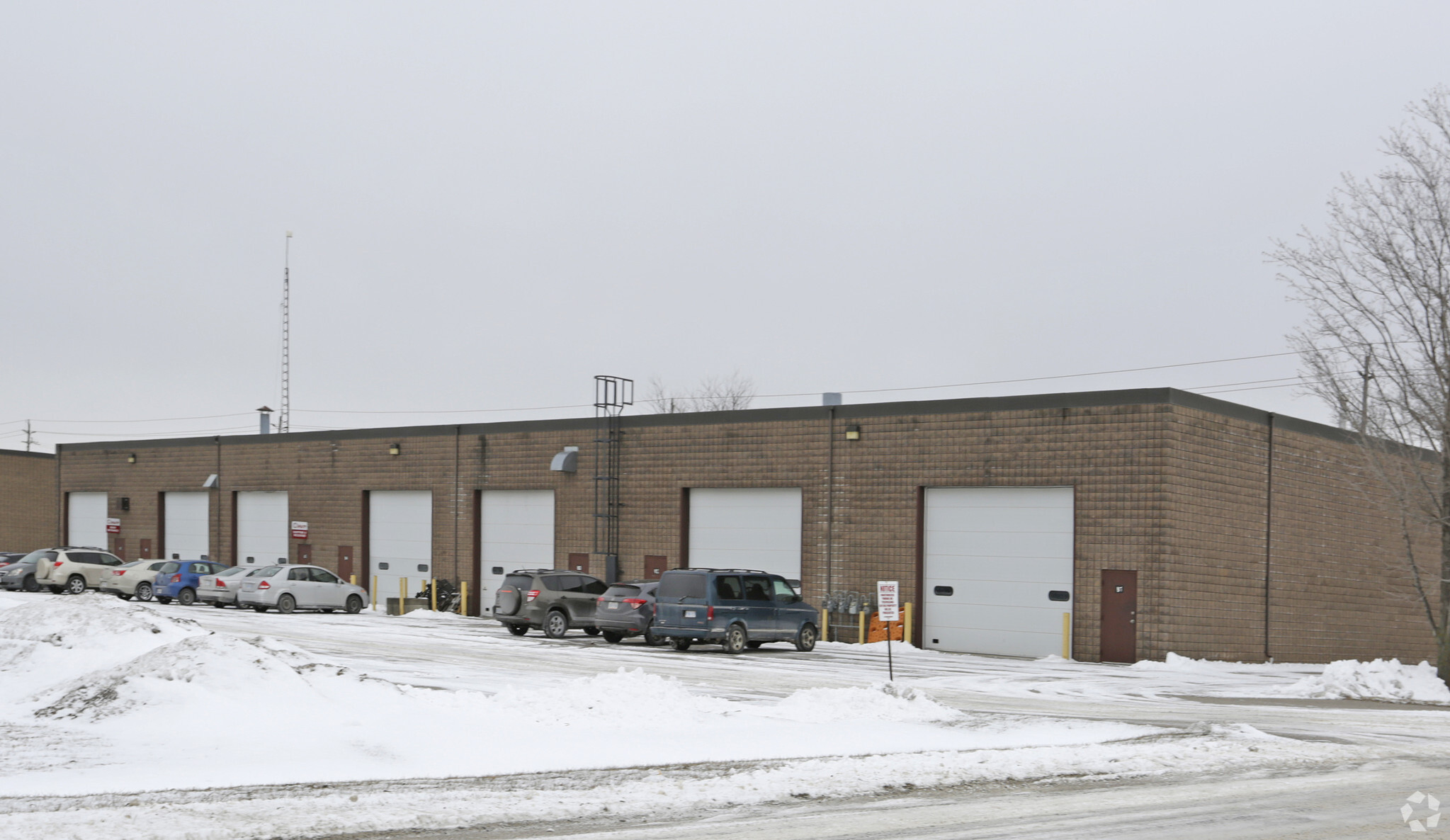 2288 Dumfries Rd, Cambridge, ON à louer Photo principale– Image 1 sur 3